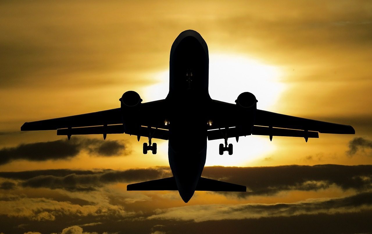 Kostenloser Service für Fluggäste: HP-Web-Stationen am Frankfurter Flughafen