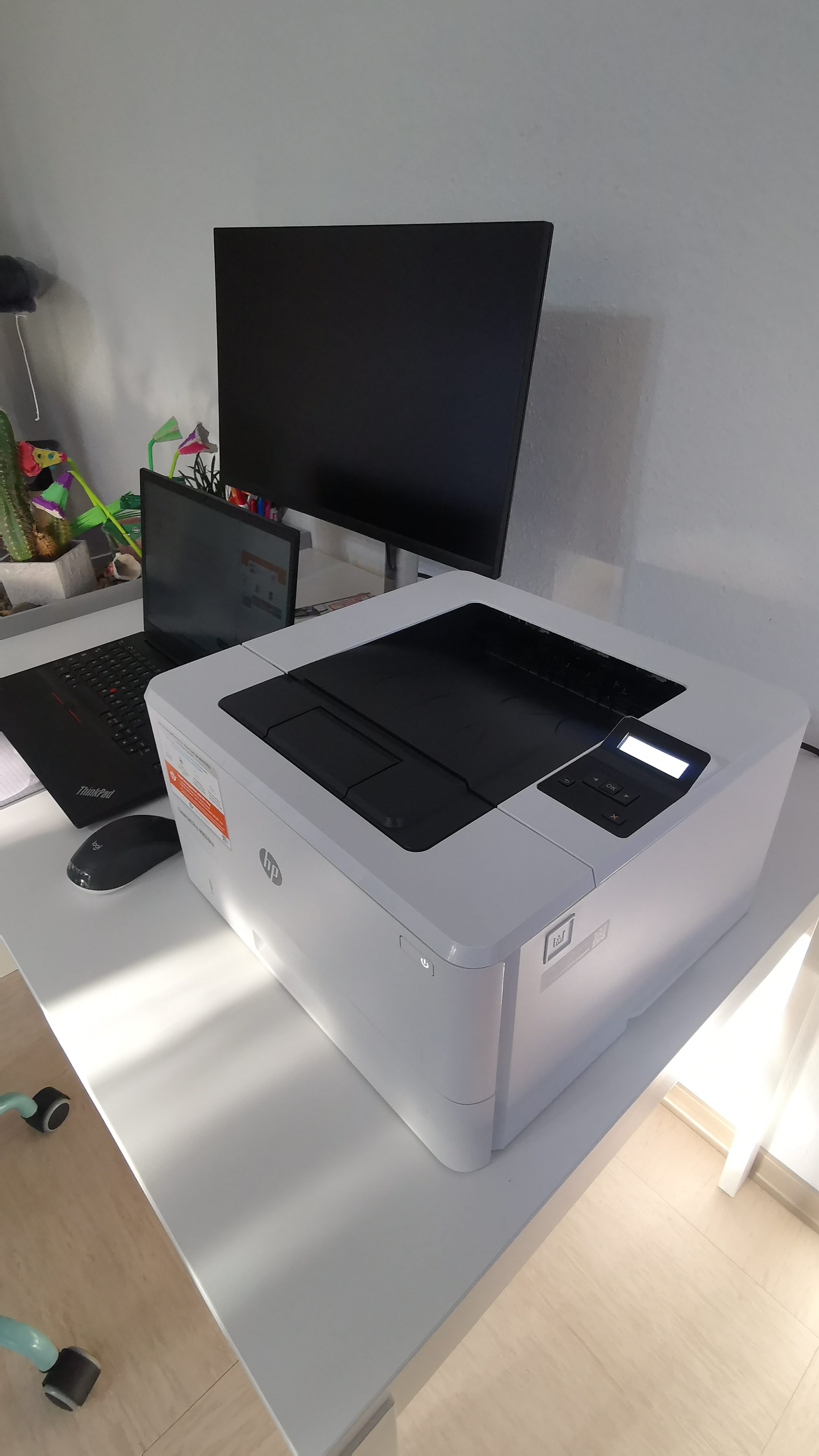 HP LaserJet Pro 4002dne