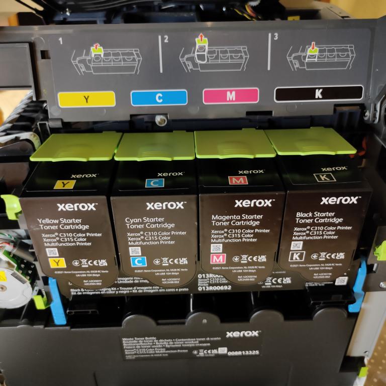 Patronen des Xerox C315