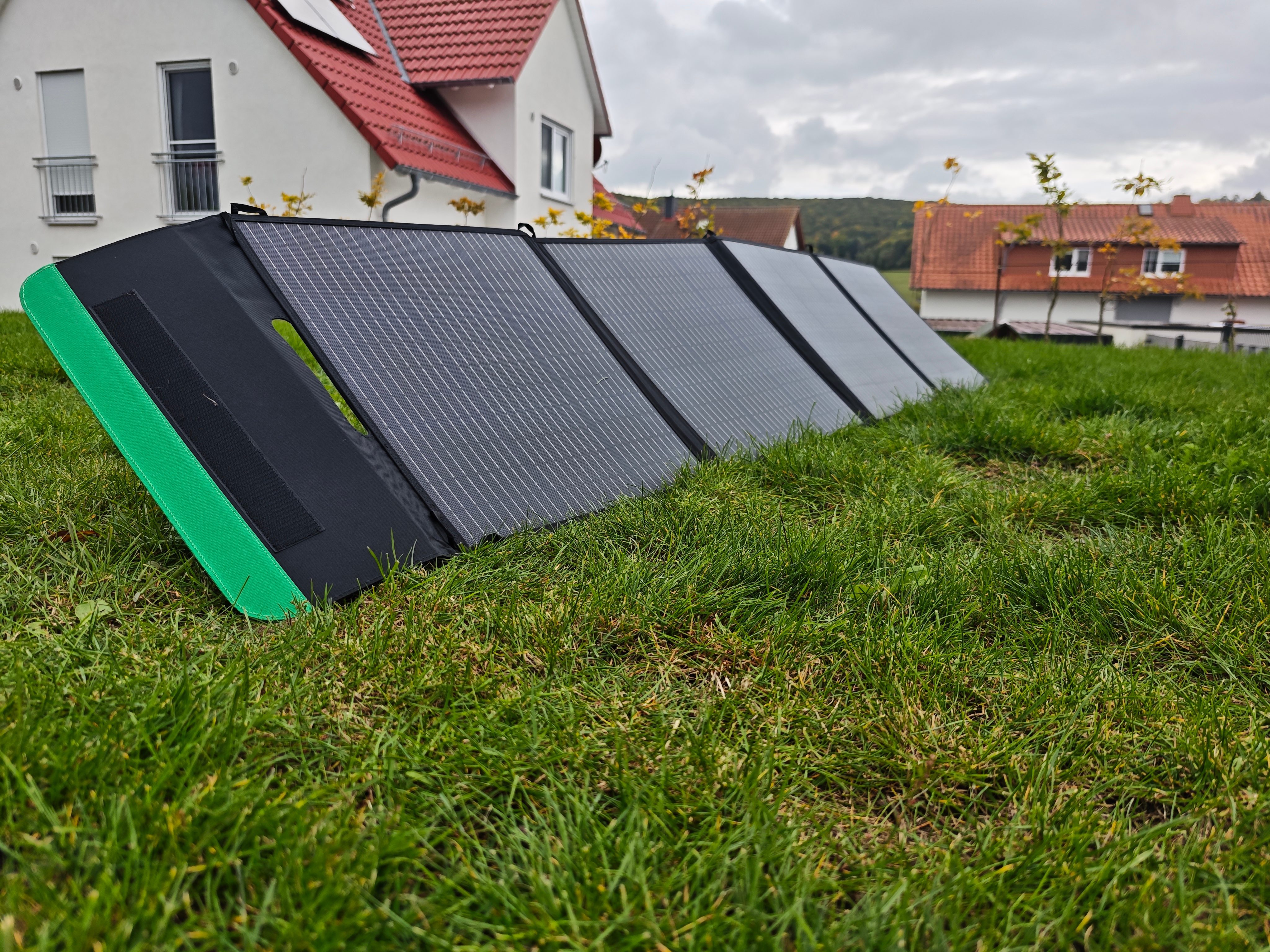 Schneider OffGrid Solar Panel