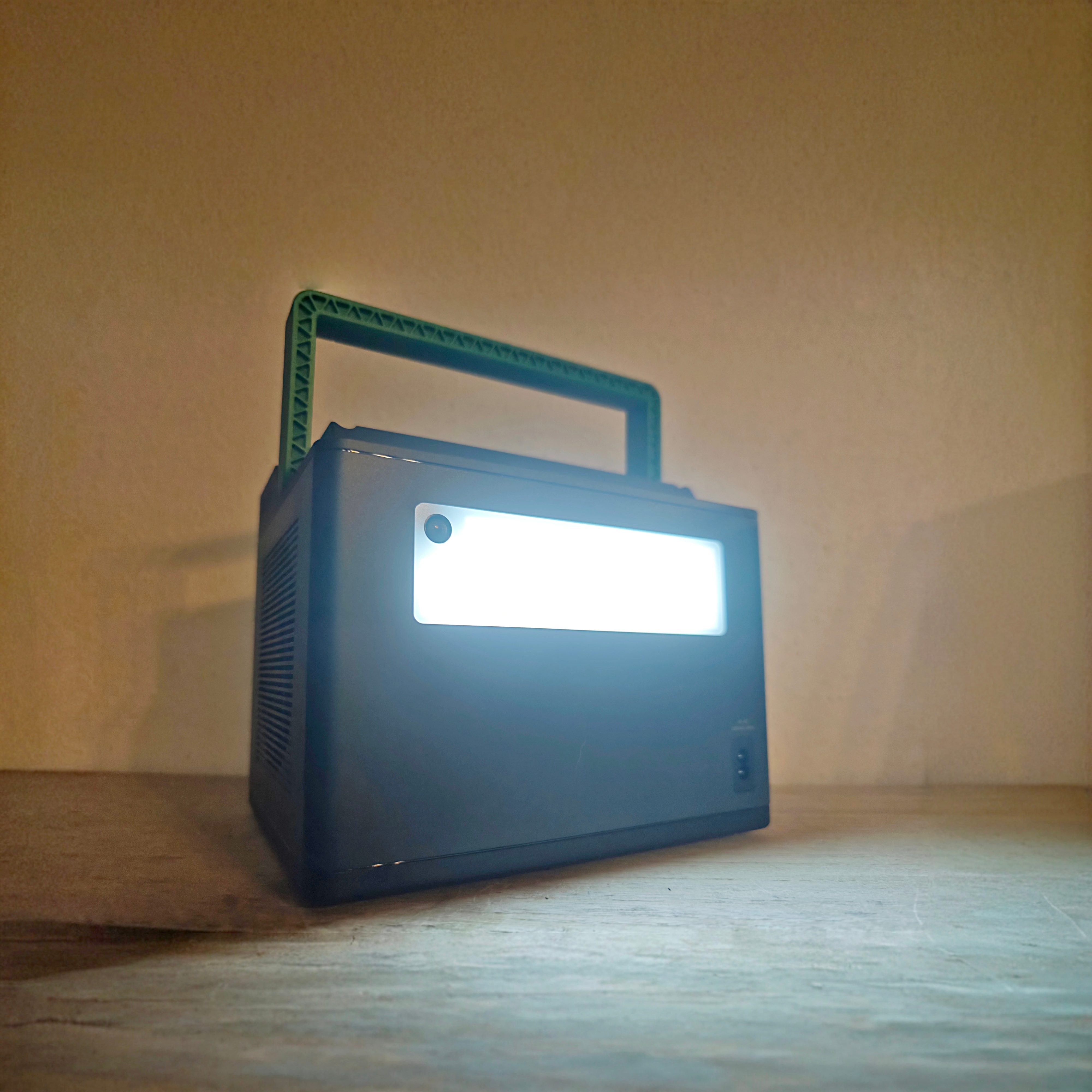 Schneider OffGrid Portable Power Station PPS730-GR