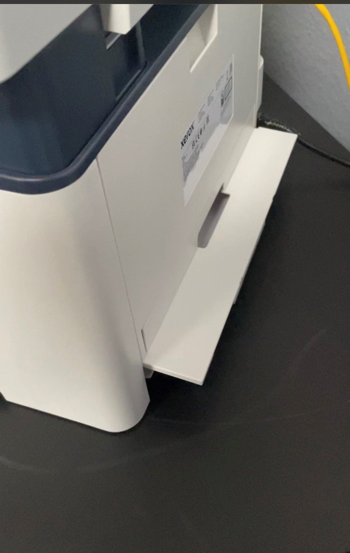 Rückansicht Xerox B225V-DNI